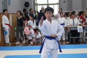 空手道高手，一招制胜 空手道场上，协和浦东的小将们出招果断（图 2）