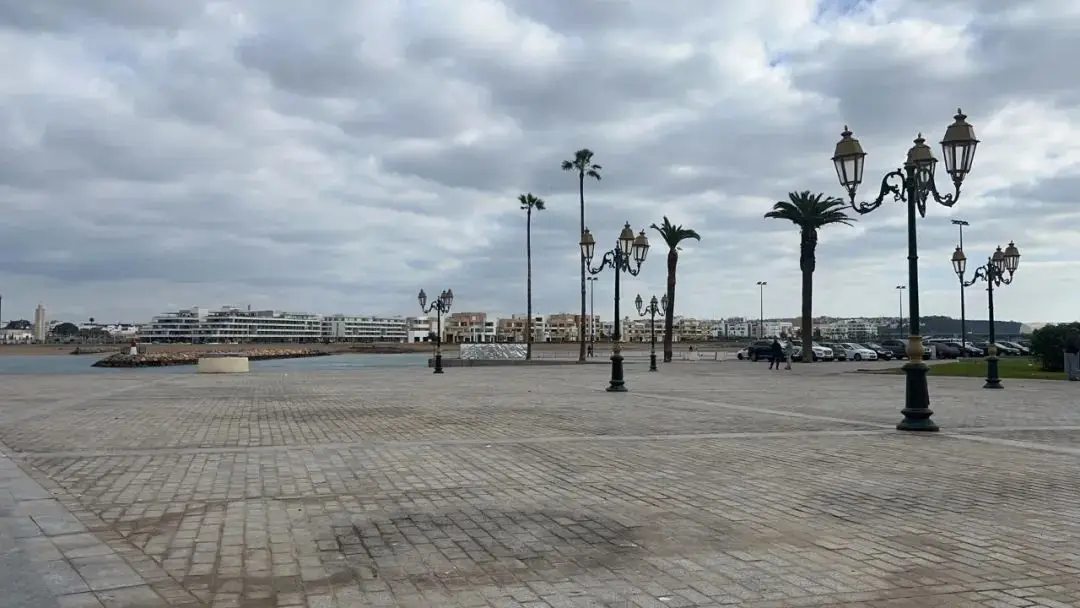 The first half of the itinerary (图 4)
