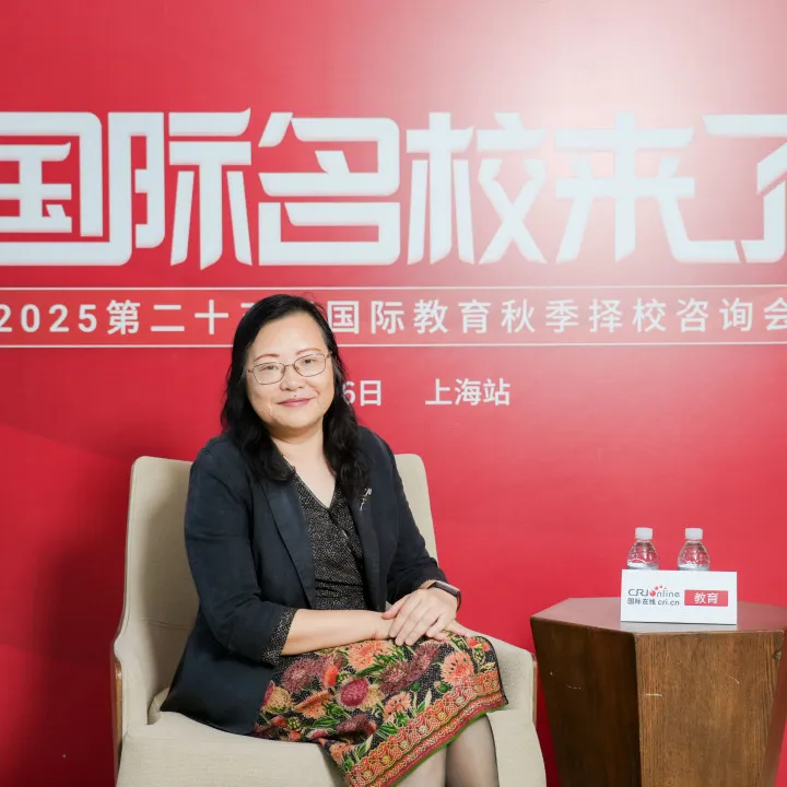 在整个环节中，校长们立足教育实践（图 9）