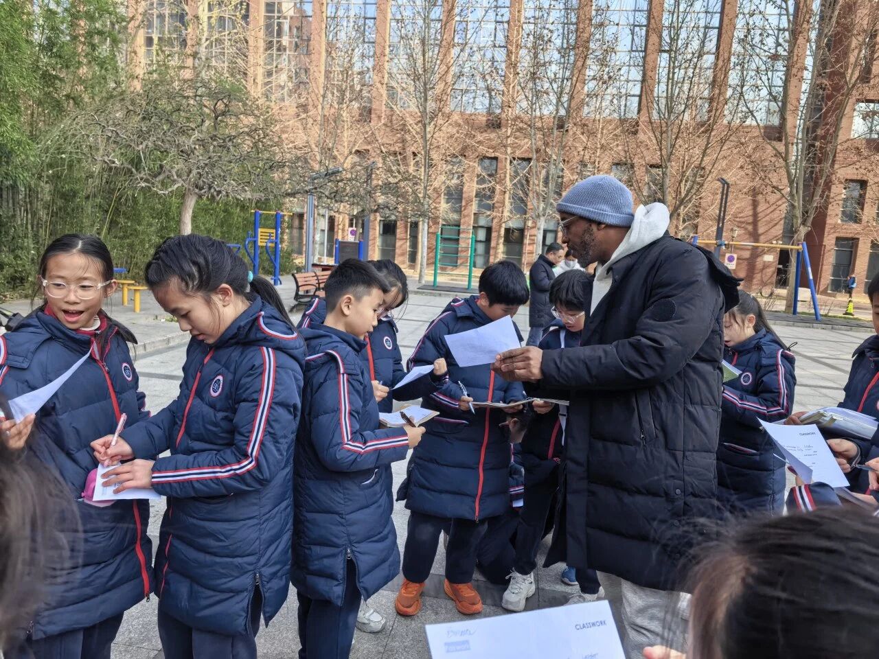 外教互动课堂 | 在文化情境中学以致用