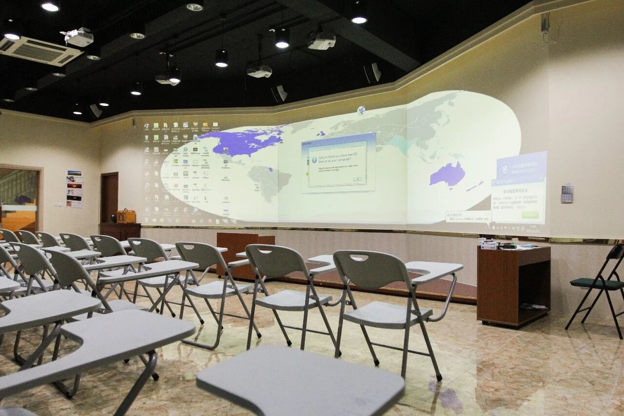 上海工商外国语职业学院国际学院 环境照片 13