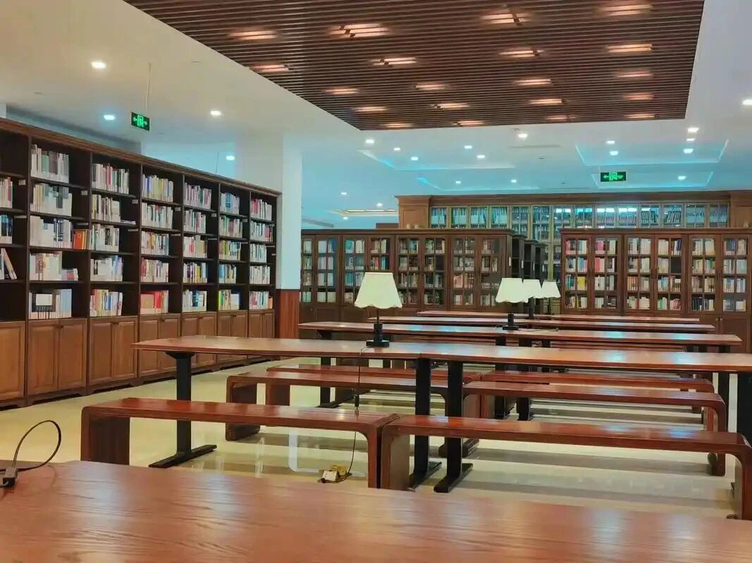 上海工商外国语职业学院国际学院 环境照片 4