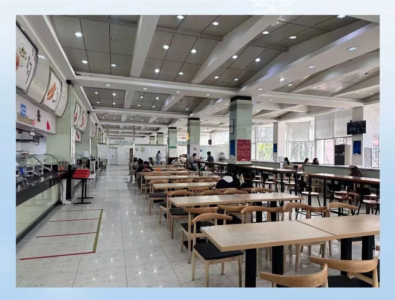 上海外国语大学国际教育中心 环境照片 5