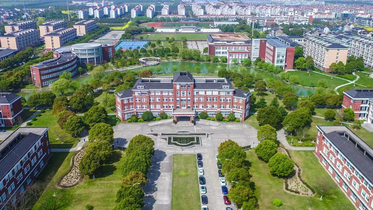 双威公学·上海学校 环境照片 12